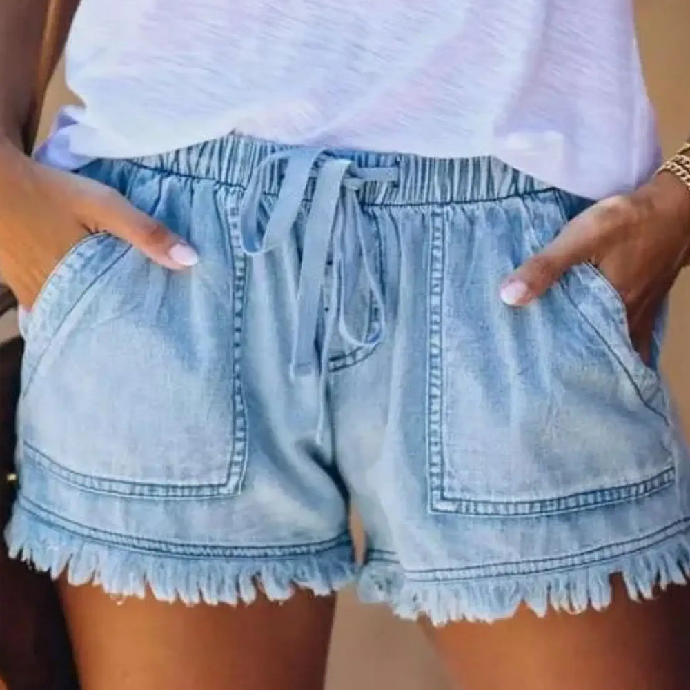 Frayed Demin Shorts www.chasethebutterflies.com