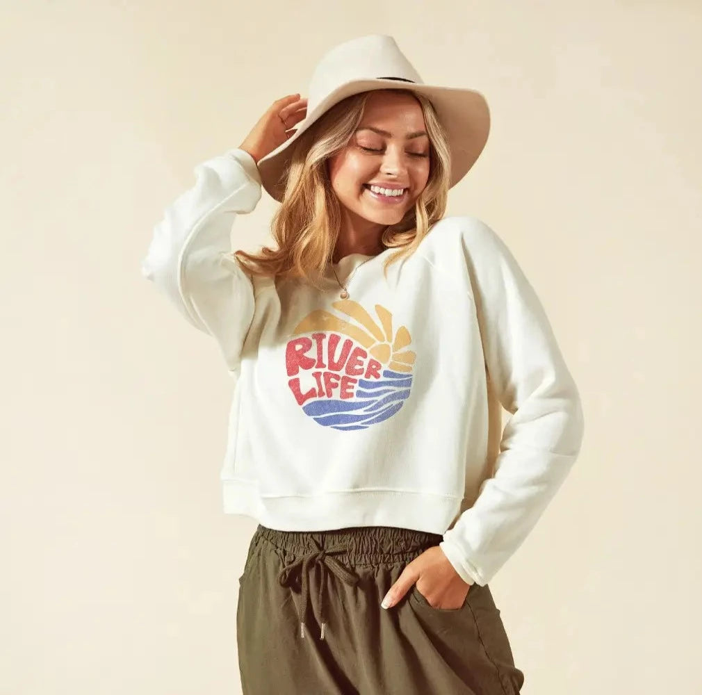River life crew neck www.chasethebutterflies.com