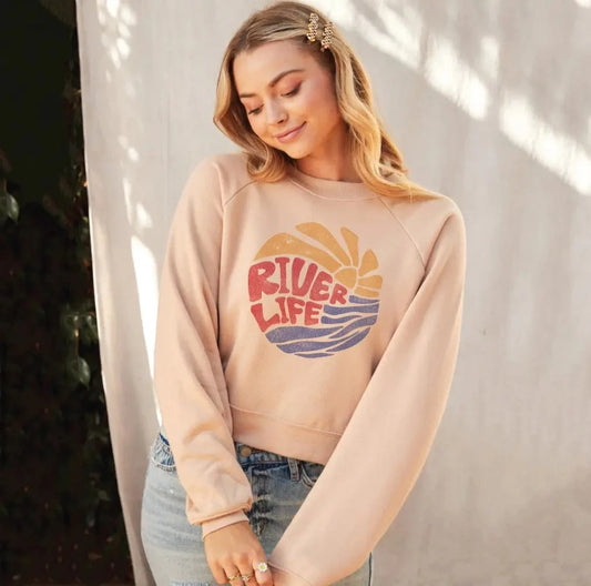 River life crew neck www.chasethebutterflies.com