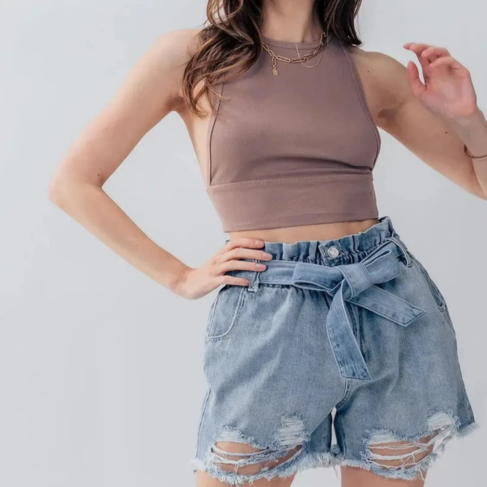 denim distressed shorts www.chasethebutterflies.com