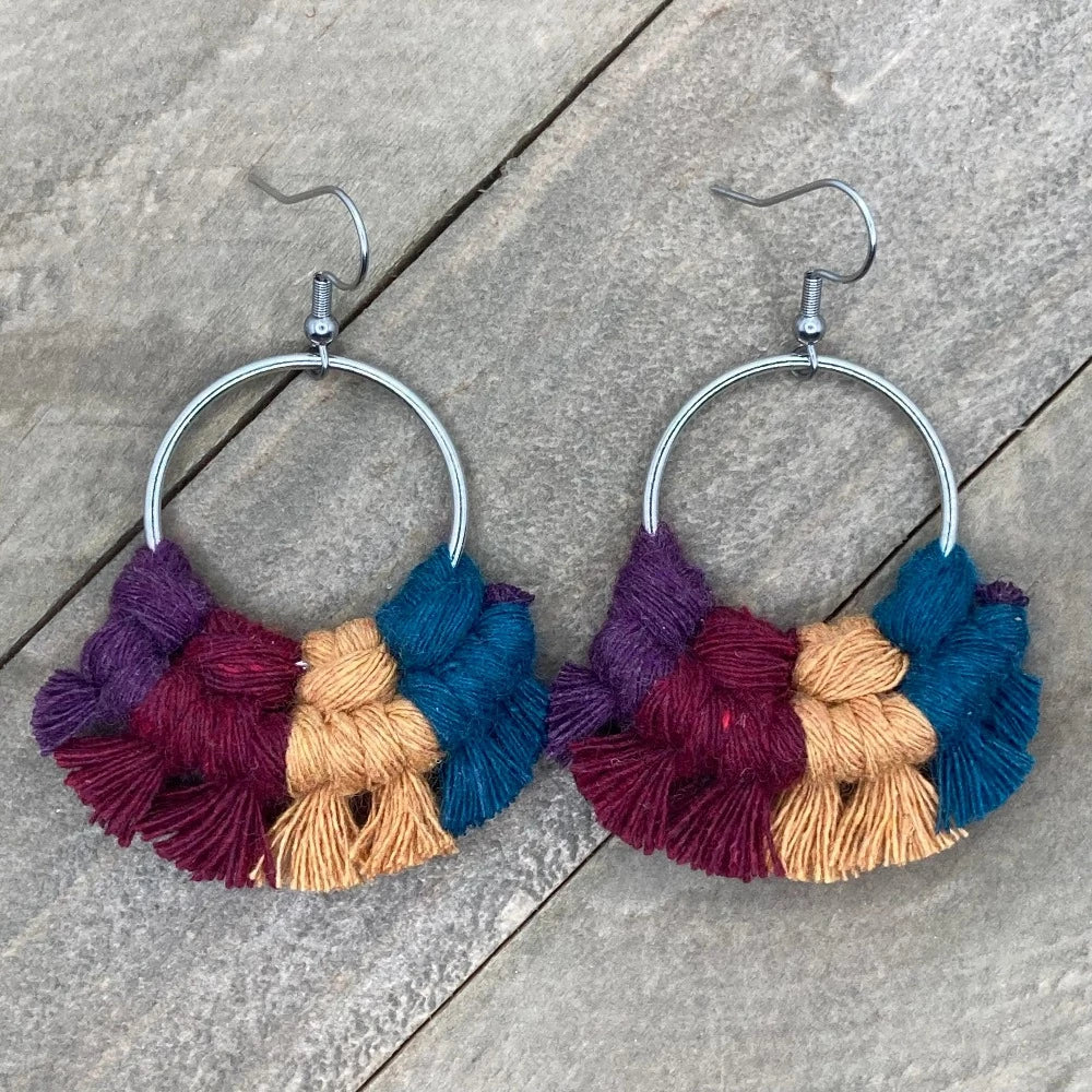 Macrame Earrings - www.chasethebutterflies.com