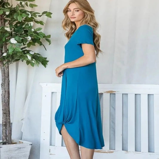 T-shirt dress with knotted bottom - Butterfly & Birch Co