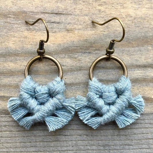 Fall Macrame Earrings www.chasethebutterflies.com