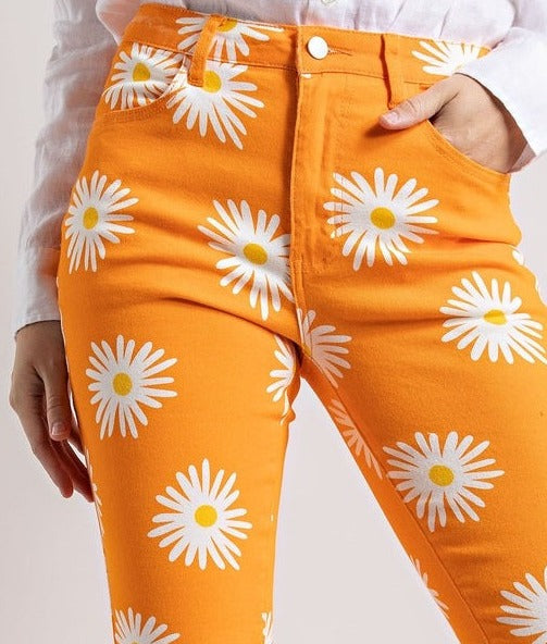 Bell Bottom Daisy Jeans - www.chasethebutterflies.com